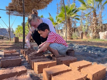 Atelier briques de terre - Tourisme Agadir Souss-Massa