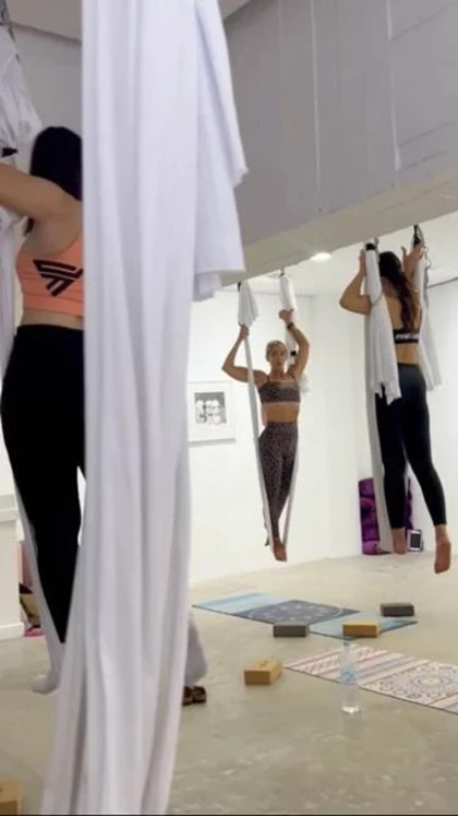 Cours Collectif de Yoga Vinyasa à Agadir : Un moment d'énergie et de respiration - Tourisme Agadir Souss-Massa