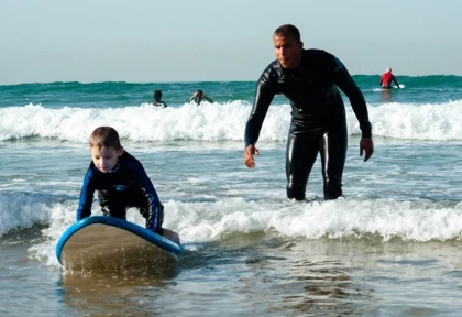 Cours privés 1h surf ou de bodyboard - 1 personne - Tourisme Agadir Souss-Massa