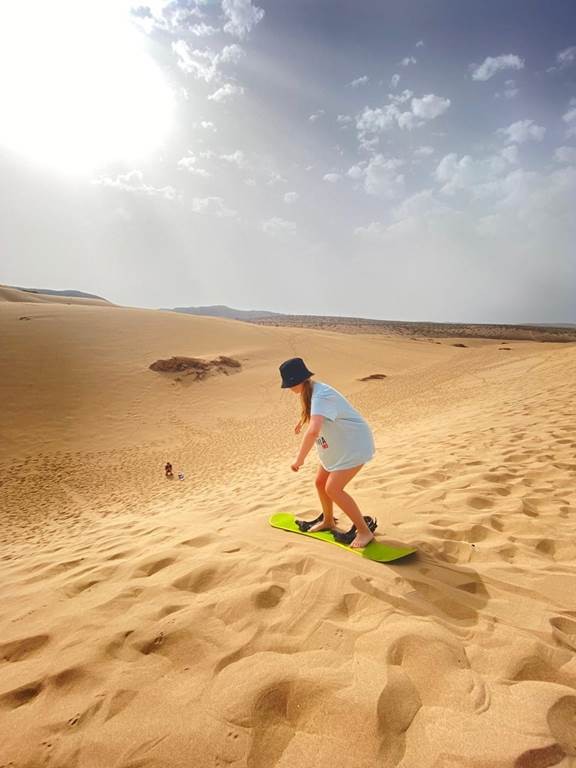 Aventure en Sandboarding à Agadir - Tourisme Agadir Souss-Massa