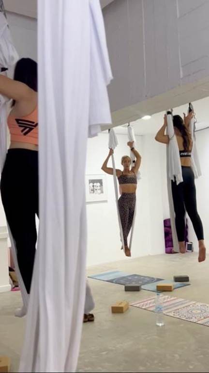 Cours Collectif de Yoga Vinyasa à Agadir : Un moment d'énergie et de respiration - Tourisme Agadir Souss-Massa