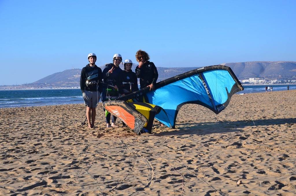 Cours de Kitesurf en groupe 6h sur 2 jours - Tourisme Agadir Souss-Massa