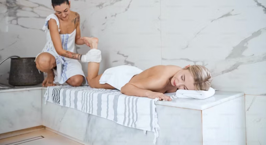 Gommage Aromatique Énergisant aux Épices Rares et Précieuses - Tourisme Agadir Souss-Massa