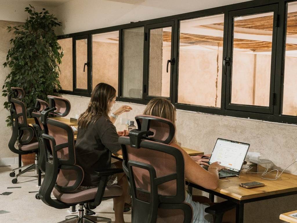 Salle calme coworking - Abonnement mensuel - Tourisme Agadir Souss-Massa