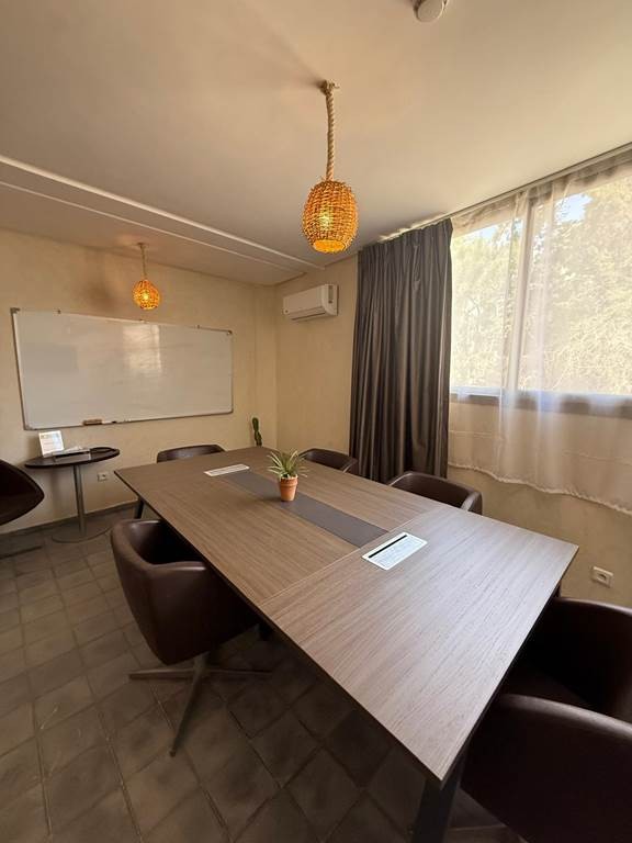 Salle de réunion de 1 à 4 - Demi-journée - Tourisme Agadir Souss-Massa